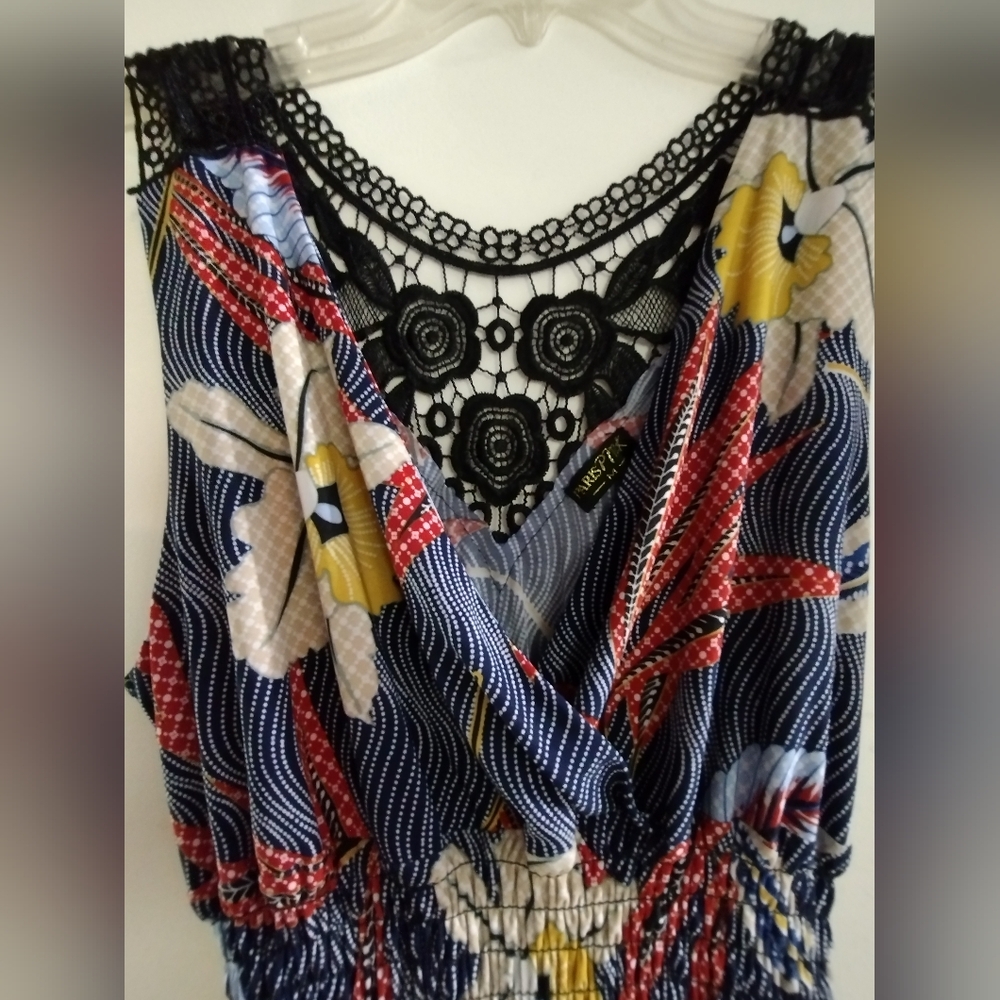 2/$10 EUC Paris Pink Blue Floral Lace Detail Sleeveless Summer Dress Medium